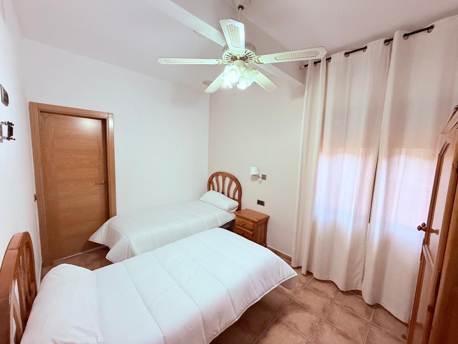 Hostal Castilla موثيخون المظهر الخارجي الصورة