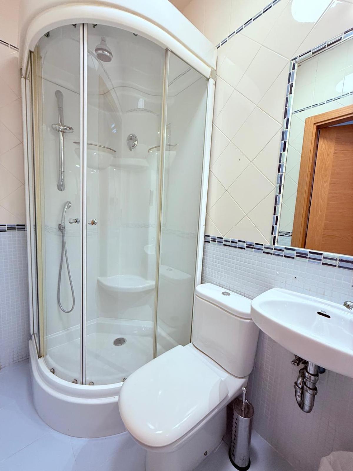 Hostal Castilla موثيخون المظهر الخارجي الصورة