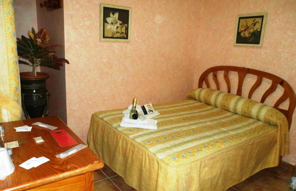 Hostal Castilla موثيخون المظهر الخارجي الصورة